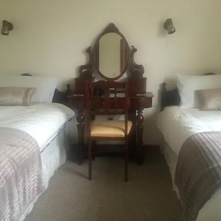 Whitestream House * Ballina (Mayo)